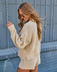 Gentle Thread Cable Knit Crew Neck Sweater