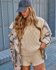 Gentle Thread Cable Knit Crew Neck Sweater