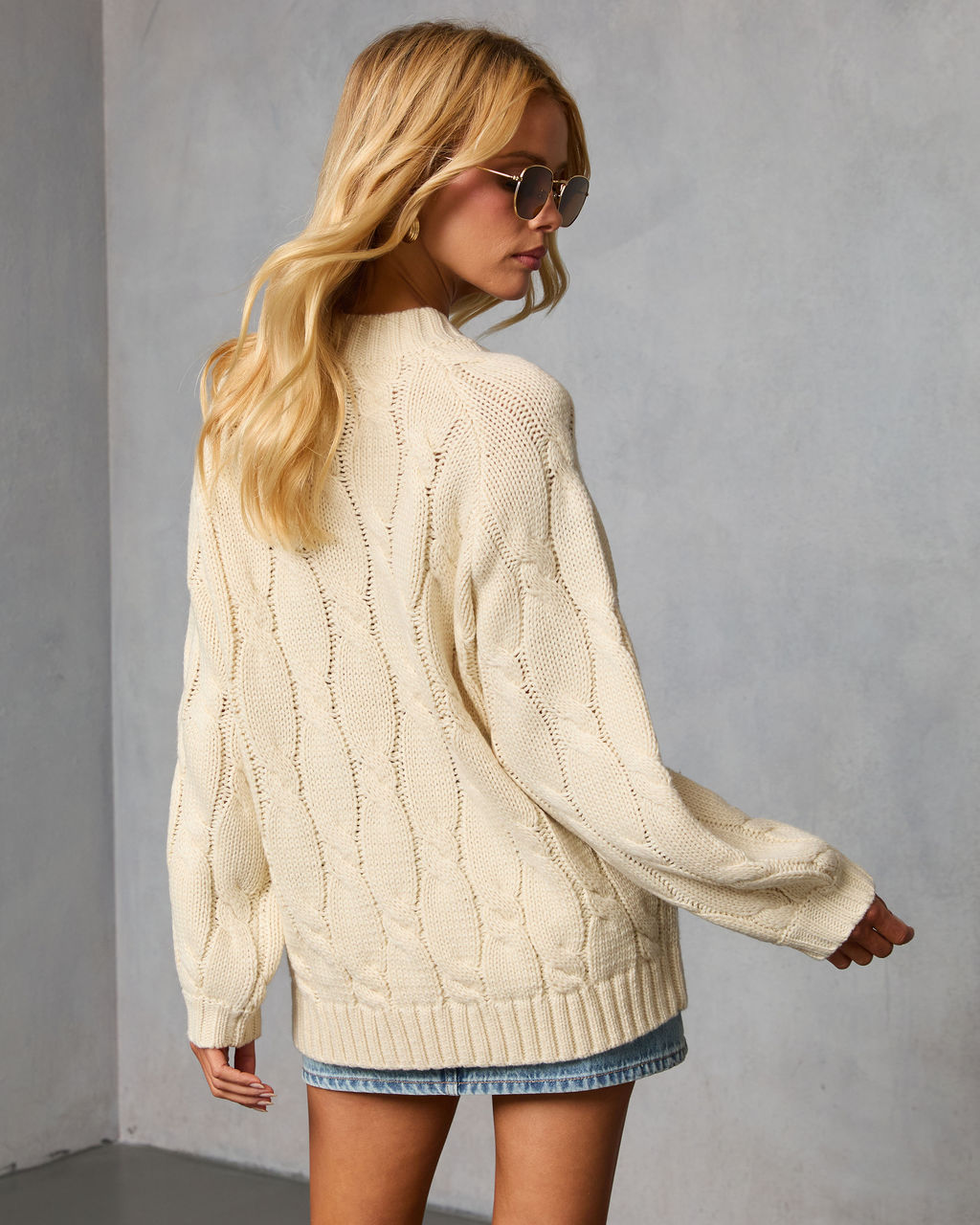 Cozy Crest Oversized Cable Knit Sweater