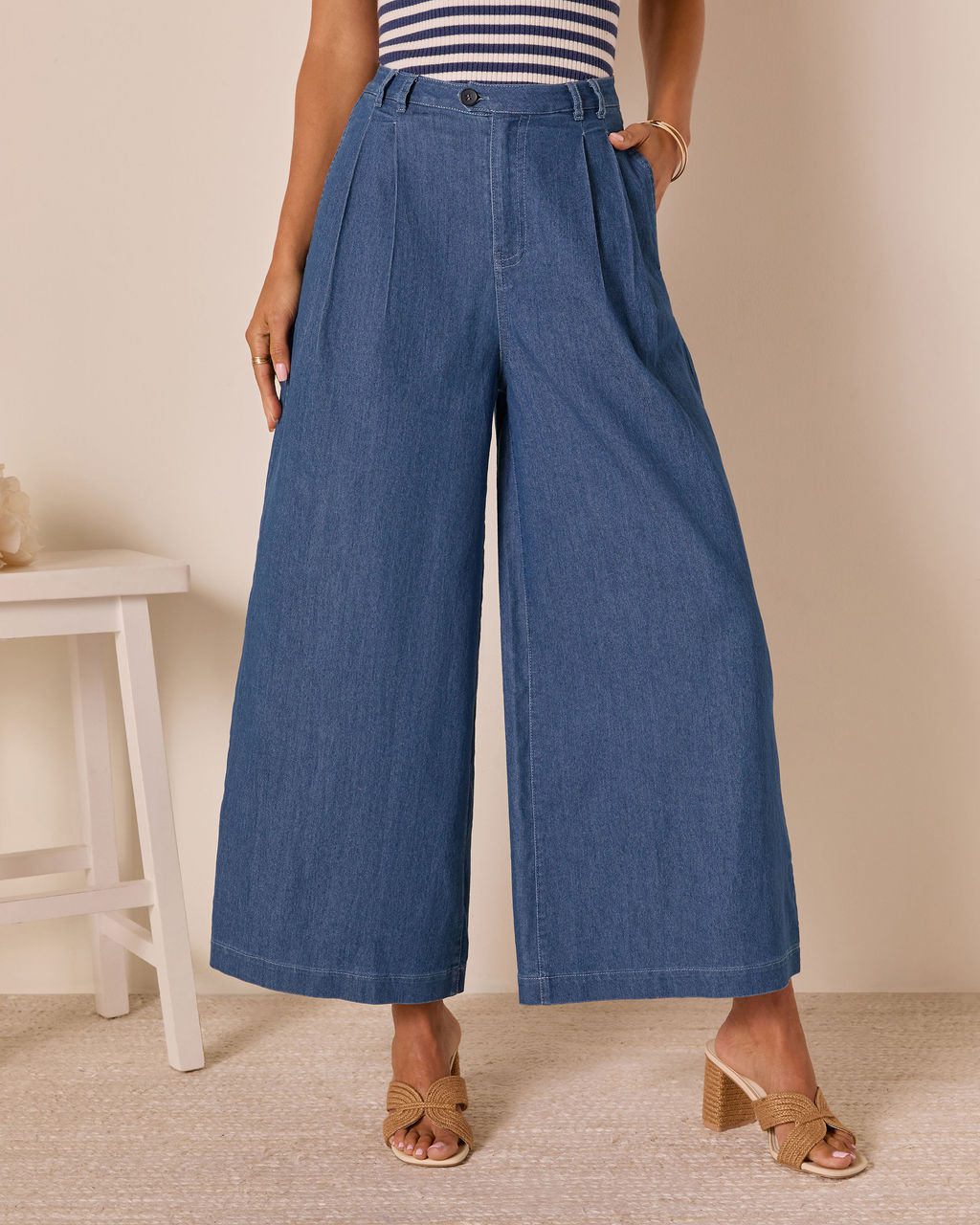 Celadine Wide Leg Pleated Chambray Pants