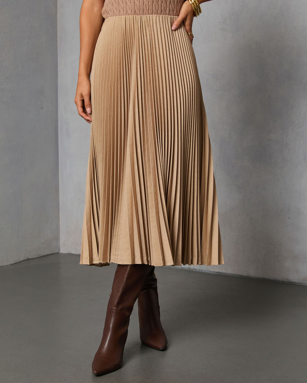 Vionette Pleated Midi Skirt