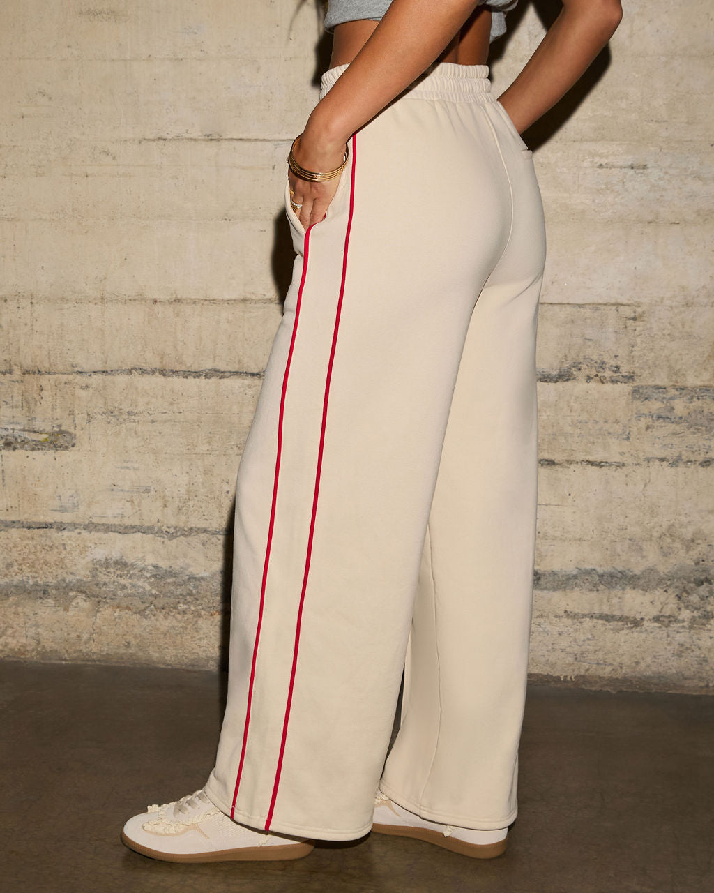 Weekend Winwear Contrast Striped Sweatpants