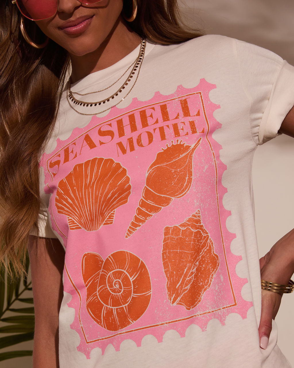 Seashell Motel Short Sleeve Graphic Tee