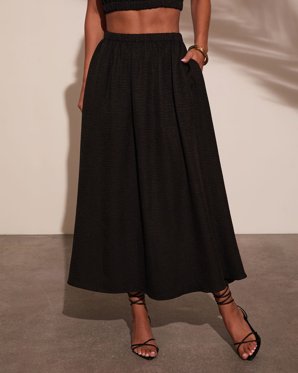 Selangie Pleated Crinkle Maxi Skirt