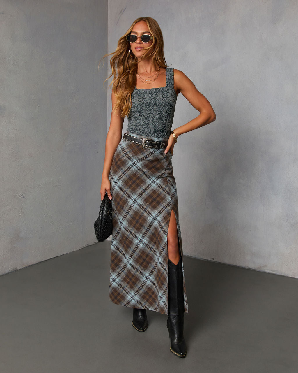 Alysson Textured Floral Tank